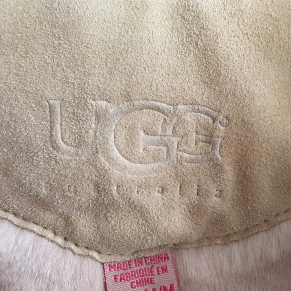 UGG poncho - Picture 4 of 5